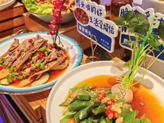 -领鲜活海鲜榴莲自助火锅(东门店)