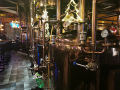 大堂-爱啤精酿·民谣酒馆(滨江店)