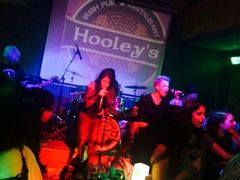 -Hooley's活利仕西餐厅(珠江新城店)