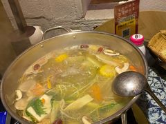 滋补羊汤锅-恋羊时代黑山羊火锅(滨海大道店)