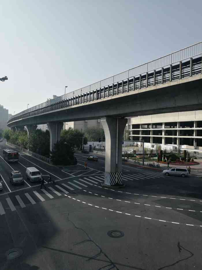 大屯路东地铁站-"大屯路东地铁站是北京地铁换乘的一个站点,.