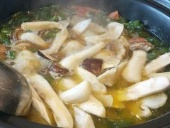 -黔蘑菇四季餐厅(观山湖店)