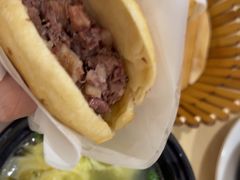 -闫家驴肉老店(华电一校店)