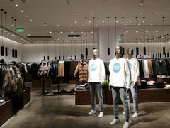 -URBAN REVIVO(西安Momopark店)