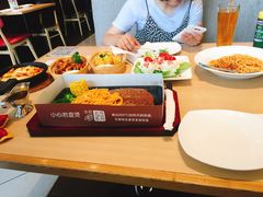 -必胜客(欧亚卖场店)