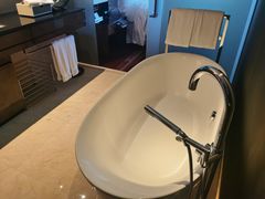 -广州天河希尔顿酒店