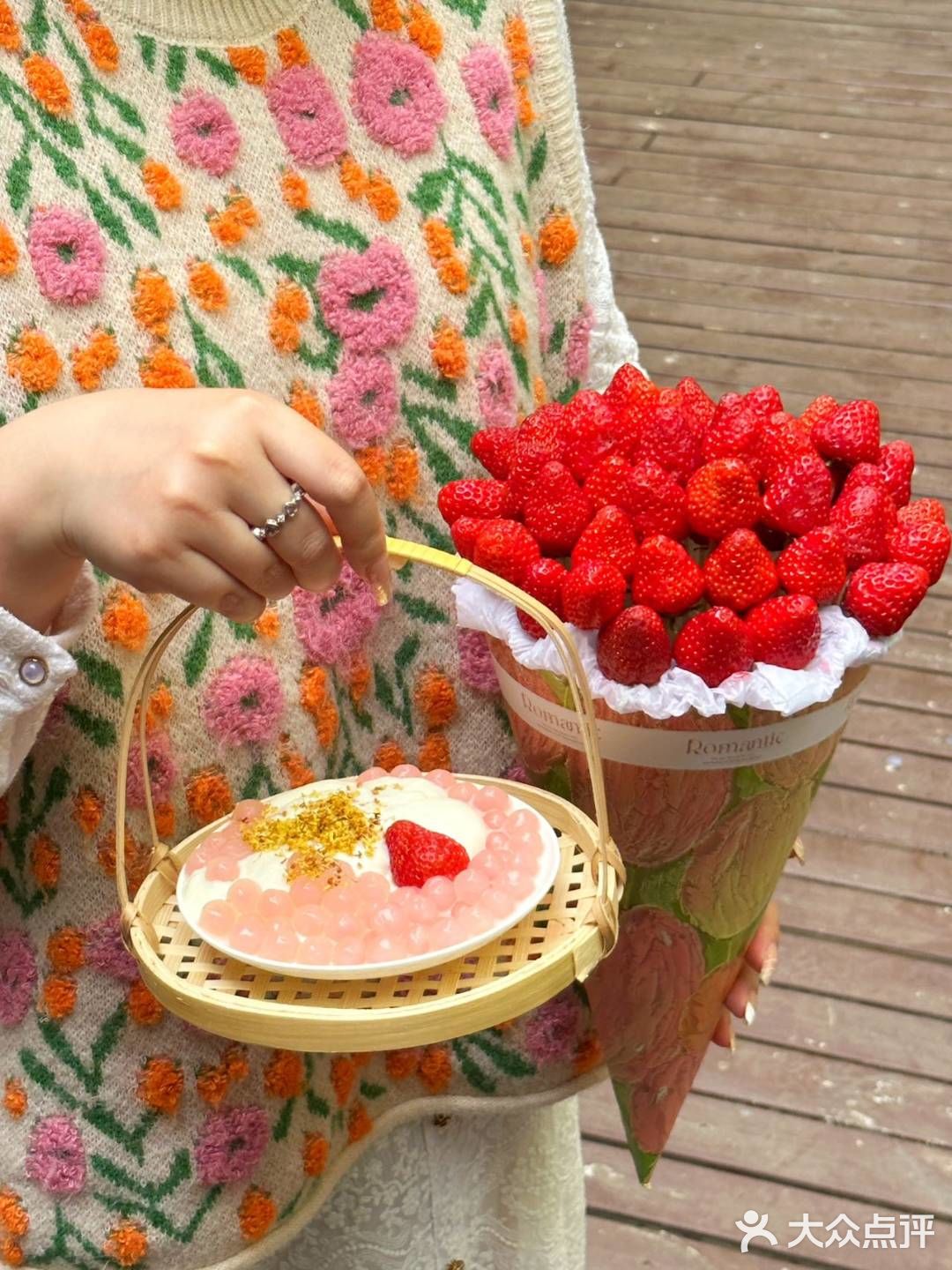 为了这份草莓麻薯🍓总来要一趟南京吧！