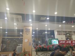 -江城燕子大排档(江汉路步行街店)