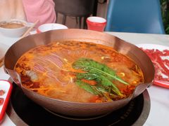 -毛辣果·贵州红酸汤牛肉火锅(西单店)