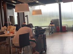 -麦当劳(深圳北站高铁店)