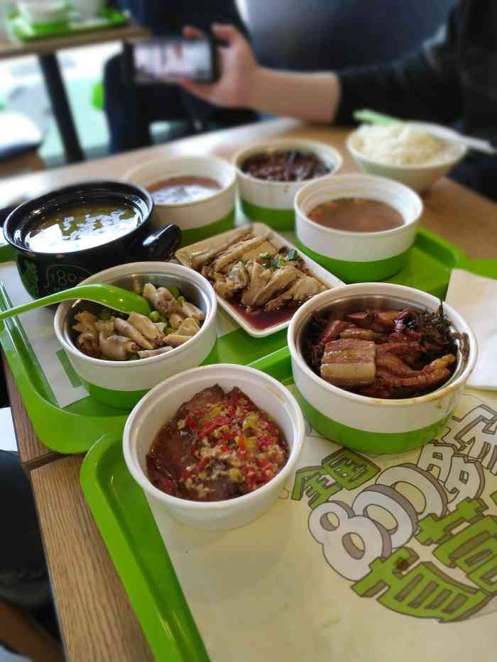 老乡鸡(黄山花园店)-"香辣鸡杂真的很下饭,辣的下饭,特地来吃的.