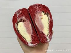 树莓奶酪软欧-富贵面包公司(运河店)