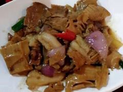 客家五花肉炒竹笋-老蒲田·渔乡楼