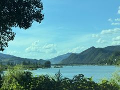 -雅鲁激流探险漂流