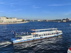 -阿芙乐尔号巡洋舰