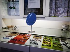 -提一眼镜·蔡司·依视路(小寨店)