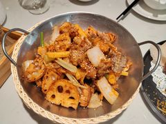 香辣干锅牛蛙-避风塘·老港味餐厅(虹口龙之梦店)