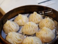 -馋三尺蟹粉小笼(人民广场店)