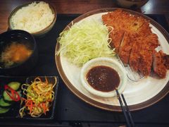 猪排小里脊套餐-犀牛家猪排
