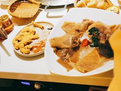 -老房老舍重庆火锅(假日城市店)