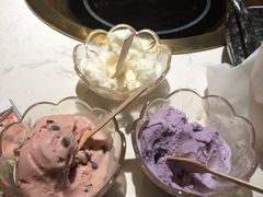 冰激凌-哥老官重庆美蛙鱼头(松江地中海十八哥店)