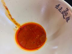 -亮亮面馆(经六路店)