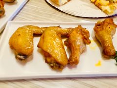 -必胜客(绿地新都会店)