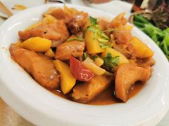 鳇鱼炖土豆-胖姐渔村(中源大道店)
