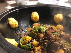 豆角土豆炖排骨-妈妈家铁锅炖(景诚园综合楼店)