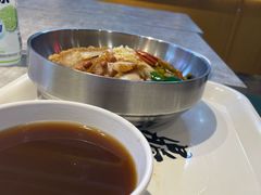 -红鼻子桂林米粉(金唐新光界店)