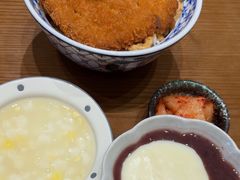 -暖食光·台式家庭餐厅·生日主题店(万达店)