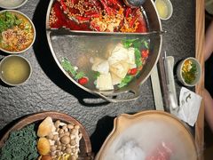 -三出山火锅(南京万象天地店)