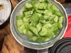 -山河屯铁锅炖(绥望路店)