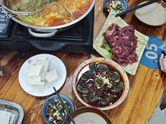 -苗侗地道红酸.酸汤鱼·酸汤牛肉
