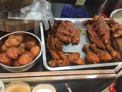 -鸿浩扒猪脚米线