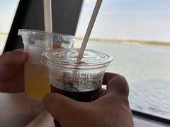 -抱抱地球咖啡馆(国家海洋博物馆店)