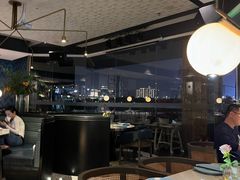 -东南里湖景餐厅·新闽菜(浦西万达店)