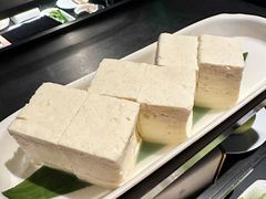 -海底捞火锅智慧餐厅(中骏世界城店)