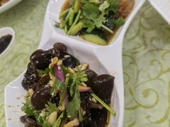 -鹏城人家海鲜酒家·23年老字号(较场尾店)