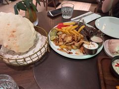 -ELI FALAFEL Lebanese&Mediterranean黎巴嫩美食(富城路店)