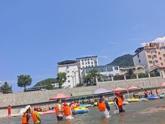 -尧山大峡谷漂流