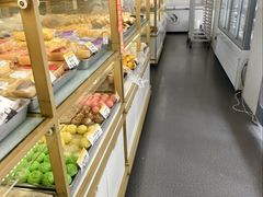 -爱德顺糕点食屋(利民道店)