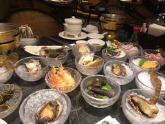 -半岛翡丽海鲜自助餐厅(观风亭店)