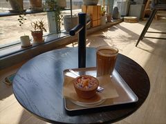靠窗位-山下C5cafe(惠通时代广场店)