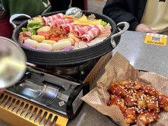 -豚妈妈汤饭·部队锅(南京东路店)