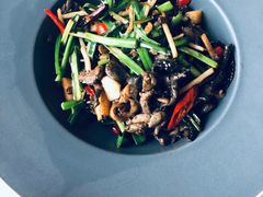 -半山腰·云南菜(侨福芳草地店)