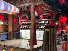 -老滇山寨•云南特色菜•地方菜•民族风情歌舞表演(金碧店)