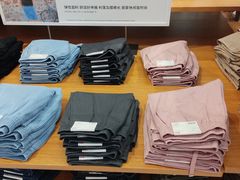 -优衣库(威海威高购物中心店)