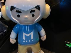 -MEGA PARTY CLUB