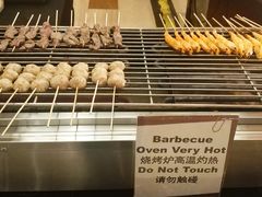 -圣丰索菲特·2 On 988 Café 自助餐厅
